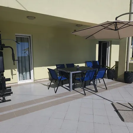 Memories Apartment